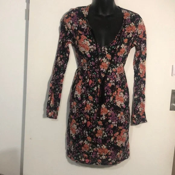 Tree of life Floral midi with underlay With bells on tie - Picture 1 of 4